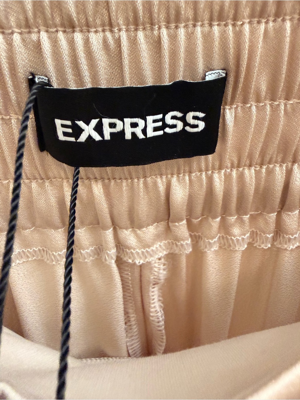 NWT Express High Waisted Satin Tie Waist Wide Leg Pants Size XS - Picture 8 of 10
